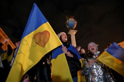 ‘Kherson ours’: Ukraine celebrates after Russian retreat