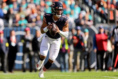 Film Room: Breaking down Bears QB Justin Fields’ most impressive plays vs. Dolphins