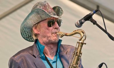 Nik Turner, Hawkwind co-founder and saxophonist, dies aged 82