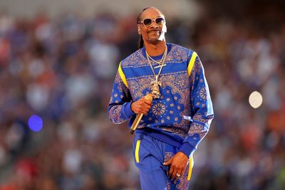 Universal Pictures Partners With Snoop Dogg For Biopic