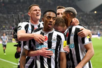 Joe Willock nets winner as Newcastle beat Chelsea to stay third in Premier League