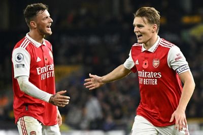 Arsenal five points clear after Man City stunned by Brentford