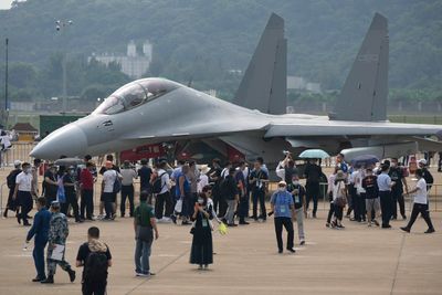 Taiwan says Chinese fighter jets fly near island