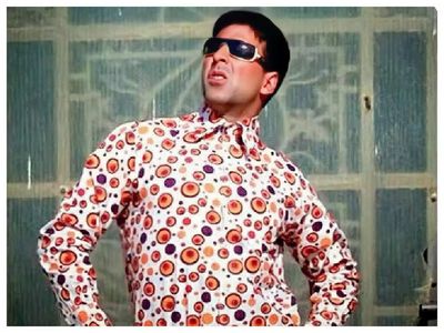 Fans trend 'No Akshay Kumar, No Hera Pheri 3' as makers replace the 'Khiladi' star with Kartik Aaryan as Raju in the sequel