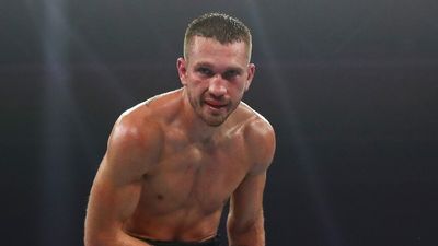 Stevie Spark thrown over the top rope, beats Montana Love by disqualification in boxing title fight