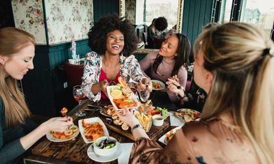 Sharing menus on the rise at UK restaurants as customers cut back
