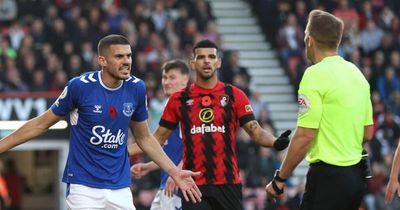 Conor Coady lifts lid on Everton dressing room inquest as fans make Frank Lampard point