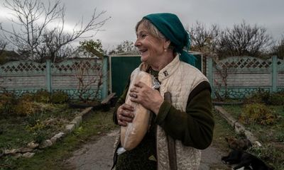‘I can’t stop smiling’: residents welcome Ukrainian troops in the frontline town of Snihurivka