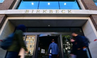 Dismay at threat of ‘devastating’ job cuts at Birkbeck, University of London
