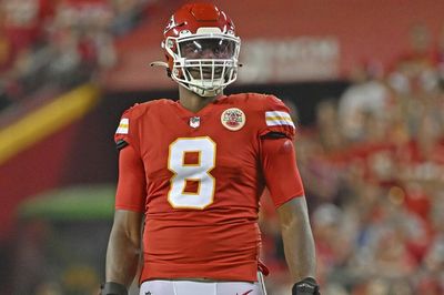 Chiefs DE Carlos Dunlap becomes 41st player in NFL history with 100 career sacks