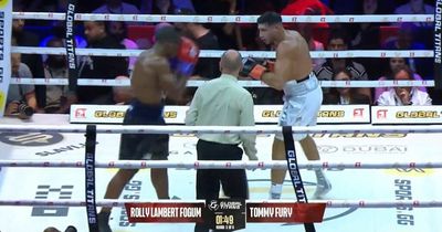 Tommy Fury vs Rolly Lambert fight booed as Jake Paul involved in farcical scenes