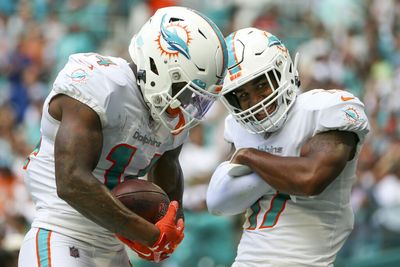 Fans react on Twitter during Dolphins vs. Browns