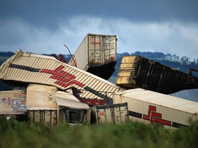 Freight train derails in regional Victoria