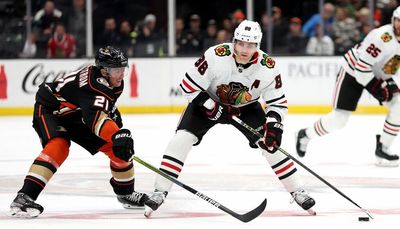 Blackhawks’ Patrick Kane, enduring relatively slow start, searching for more puck touches