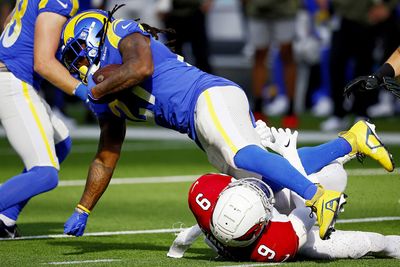 Watch: Darrell Henderson Jr. cuts Cardinals’ lead to 7 with TD run