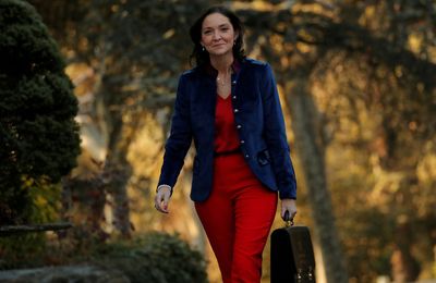 Spain cabinet reshuffle looms as minister runs for Madrid mayor
