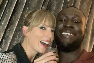 Stormzy beams as he nabs selfie with Taylor Swift at MTV EMAs: ‘I’m so happy’