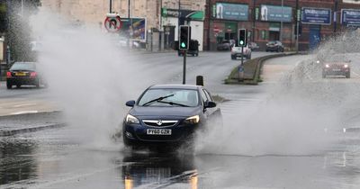 Met Office issues rain warning as temperatures drop