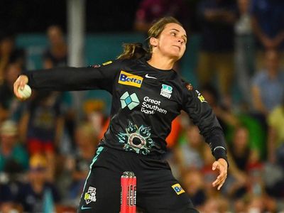 Brisbane beat Strikers in WBBL thriller