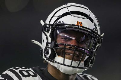 Bengals showcase white alternate helmets for showdown vs. Steelers