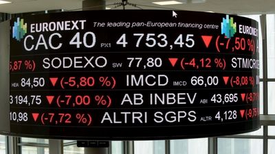 Companies listed on France's CAC 40 post bumper 2021 dividends for investors