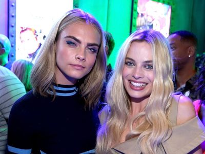 Margot Robbie speaks out about ‘crying’ photo with Cara Delevingne