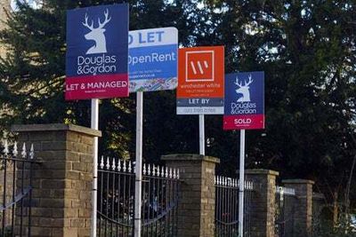 House price forecast: London property values to fall five per cent but avoid a crash