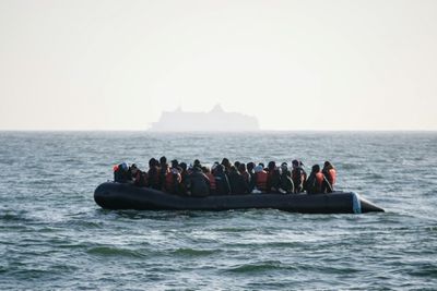 French, British rescuers passed buck as migrants drowned: reports
