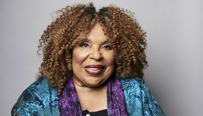 Roberta Flack has ALS, making it ‘impossible to sing’