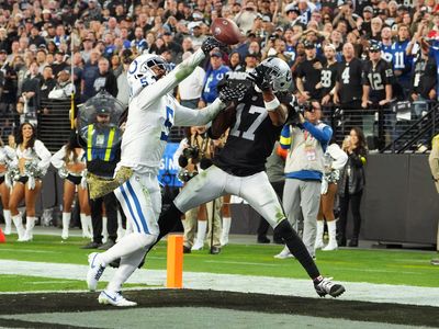 Colts vs. Raiders: Top photos from Week 10
