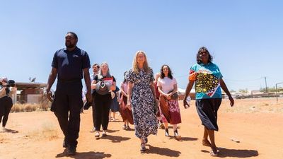 Coronial inquest into Kumanjayi Walker's death visits Yuendumu, including home where he died