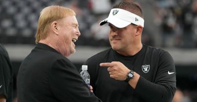 Mark Davis thinks Josh McDaniels, head coach of his 2-7 Raiders, is ‘doing a fantastic job’
