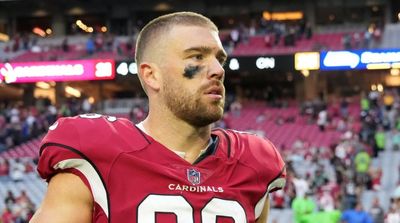 Report: Cardinals TE Zach Ertz Out for Season With Knee Injury