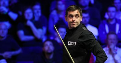 Ronnie O’Sullivan says he feels like an impostor after easing in last 16 of UK Championship
