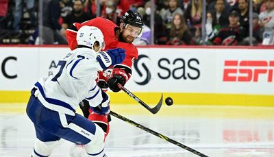 Calvin de Haan adjusting to smaller role on Hurricanes after years with Blackhawks