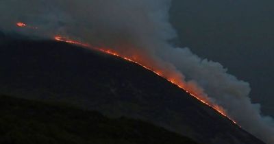 Massive Snowdonia fire 'looks like scene from Lord of the Rings'