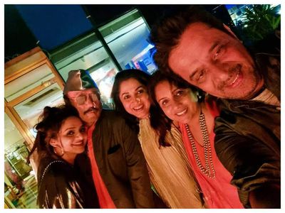 Madhoo Shah attends 80s reunion hosted by her 'Darling' Jackie Shroff as 'special guest'; says ‘I felt amazing to belong to this fraternity’