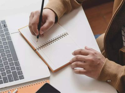 Award-winning Bhojpuri writer Brajkishor Dubey found dead in Patna flat