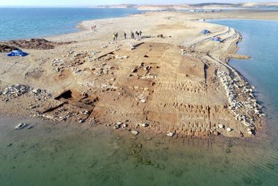 Zakhiku: The ancient city in Iraq revealed by severe drought