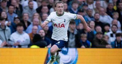 Oliver Skipp explains how he is learning at Tottenham from Bentancur and Hojbjerg