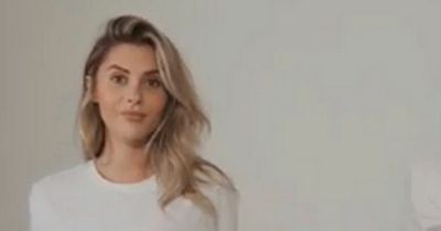 People are only just realising why you should wear a red bra under white T-shirts