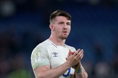Tom Curry would be an outstanding rugby league player – England defence coach