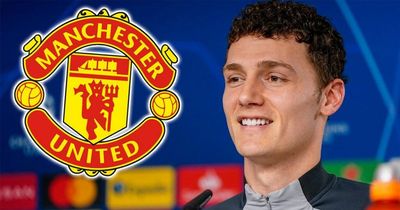 Benjamin Pavard delivers transfer blow to Man Utd despite "considering new projects"