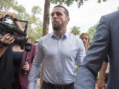 Cop refuses to answer at NT's teen inquest