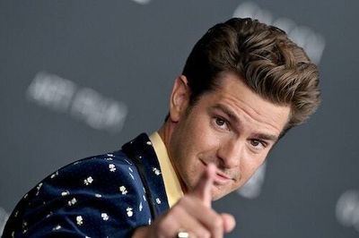 Even Andrew Garfield feels pressure to have kids