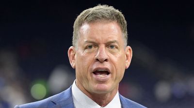 Aikman, Rules Analyst Disagree on Flag During MNF Broadcast
