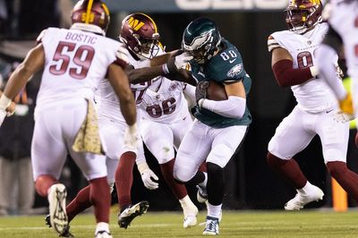 Eagles TE Dallas Goedert to miss weeks after suffering shoulder injury vs. Commanders