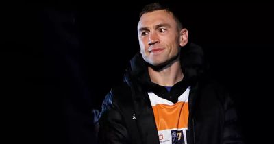 Kevin Sinfield runs across the North East as part of '7 in 7' Motor Neurone Disease challenge