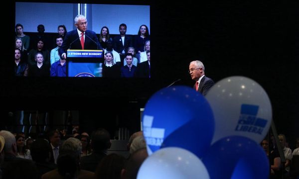 Election 2016:  Turnbull urges voters to avoid 'chaos of a hung parliament'