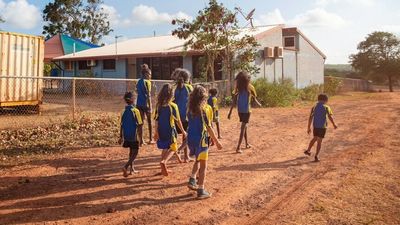 Some remote NT schools receiving funding for less than half of enrolled students under 'effective enrolment' model, data reveals